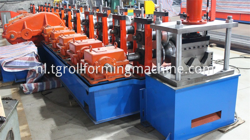 Expressway Guardrail Roll Forming Machine